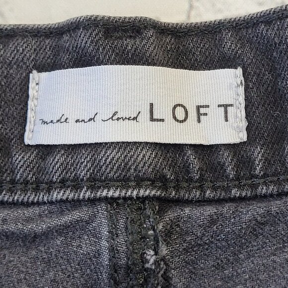 Loft Woman’s washed out black raw hem high rise jean shorts size 6/28 - Picture 7 of 12